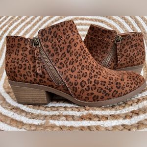 Time and Tru ankle boots booties, leopard print
